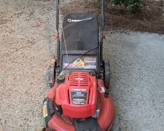 Nice Troy-Bilt TB230 lawnmower, just in time for the pollening of Atlanta!