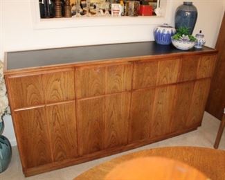 CREDENZA