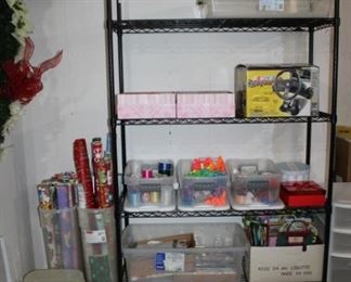 METAL SHELVING, GIFT WRAP