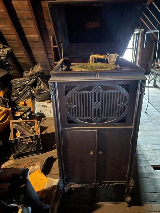 . . . this is a wonderful phonograph cabinet in great shape