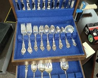 Silver Plated Flatware Set