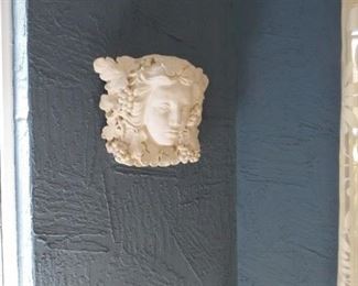 Plaster Head