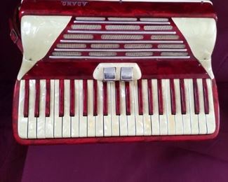 Adano Accordion