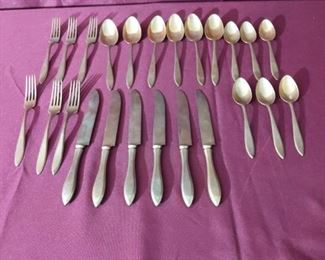 Dirigold Flatware
