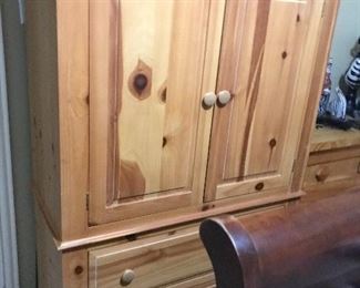 Broyhill cabinet, wardrobe 