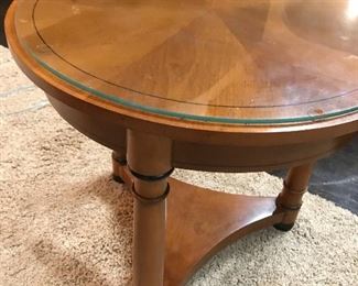 Vintage side table, Tri leg 
