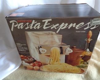 Pasta Empress, vintage pasta maker