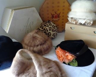 Vintage fur hat and collar, white fur, vintage pill box