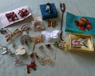 vintage pins and earrings