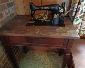antique Singer sewing machine in case