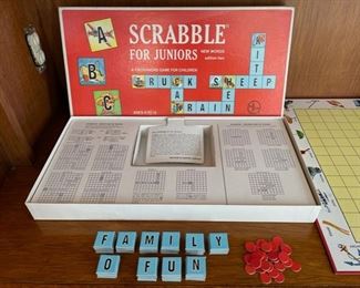 1964 Scrabble for Juniors board game
