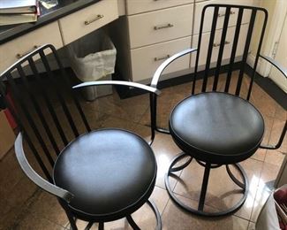 2 Bar Stools