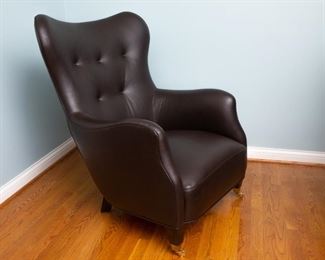 Leather Throne Chair