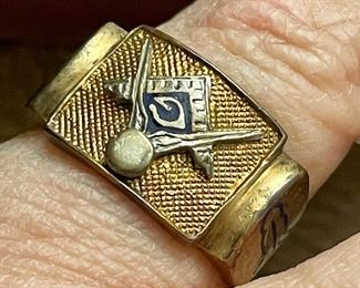 Item 103:  10K Antique Mason Ring - $250