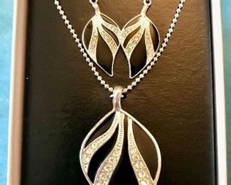 Boxed earring and necklace set $14.00