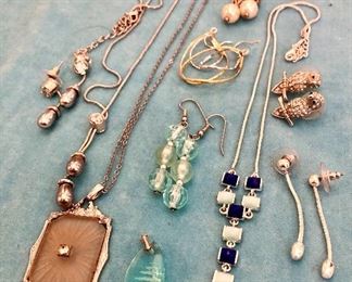 Bag 59                                                                                                                                                   Cufflinks $8.00                                                                                                      Blue glass earrings and pendant $12.00                                                             Grey pearl necklace and earrings $16.00                                       Vintage necklace $14.00                                                                           Lot of 4 pair of earrings $14.00                                                                       