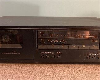 Nakamichi CR-1A Cassette Deck