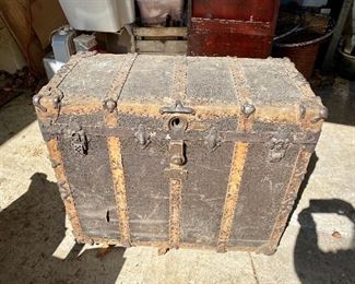Antique H.G. Faber & Sons Steamer Trunk
