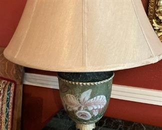 Another lamp selection