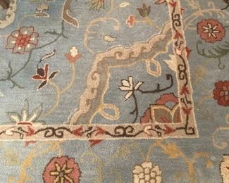 Wonderful 9 feet x 12 feet Pottery Barn rug (robin egg blue)
