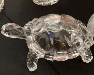 Glass turtle