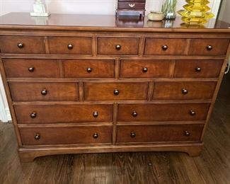 12-drawer chest