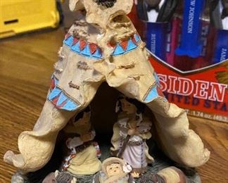 Resin Native American Motif Nativity