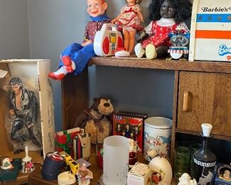 Howdy Doody, Shirley Temple, American Girl Doll, Barbie United Friendly Skies Case, Elvis Collectible, Assorted Christmas Items