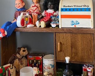 Howdy Doody, Shirley Temple, American Girl Doll, Barbie United Friendly Skies Case, Elvis Collectible, Assorted Christmas Items
