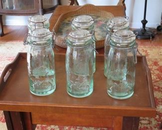 LA LORRAINE GLASS JARS