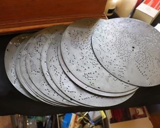 Antique 1880's Regina Disc Musical Box DOUBLE COMB DISC