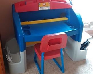 Little Tikes Desk $50