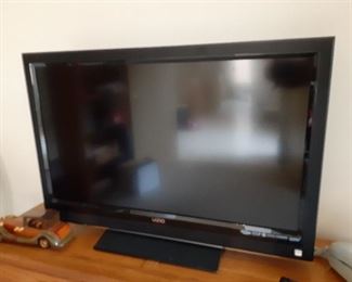 37 inch flat television $45