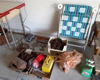 Vintage folding lawn chairs $5 each