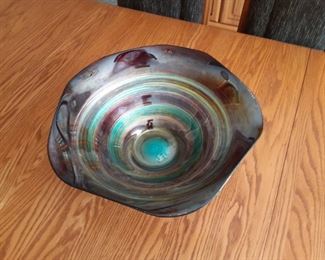 Large glass carnival style fruit bowl $12