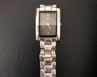 GG Quartz Watch