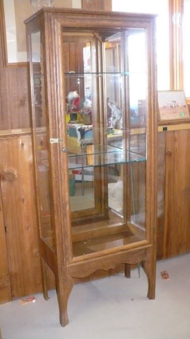 OAK DISPLAY CABINET