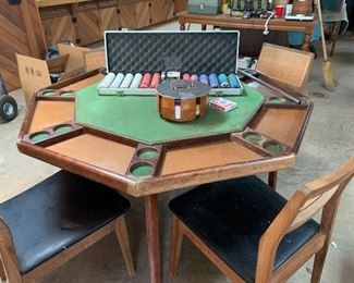 Vintage Fold Up Poker Table....Great Price!!