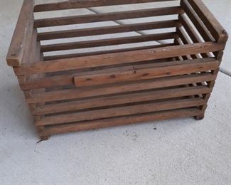 Wood crate 12" x 20" x 12"