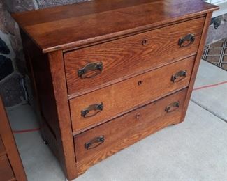 Chest of drawers on wheels
Measures 39"x 17" x 35"H