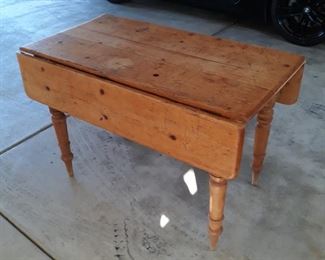 Vintage table 
Imported from Ireland 