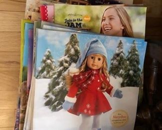 100s OF AMERICAN GIRL DOLL CATALOGUES