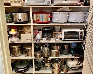 Oneida, farberware pots and pans 