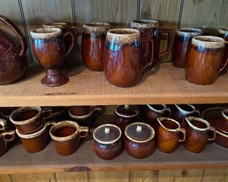 HULL Brown Drip Dishes