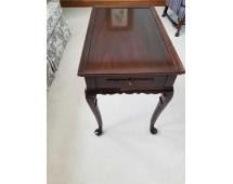 Ethan Allen Tall Coffee Table
Great Condition 26H"x30"Wx19"D