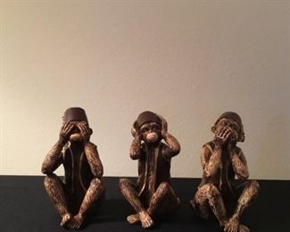 4” See, Hear, Speak No Evil, 3 wooden monkeys 