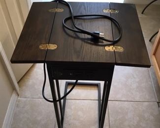 Plug in side table