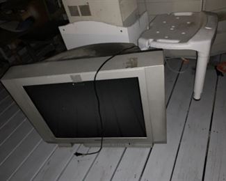 37in flatscreen Toshiba TV - $10
Kenmore AC - $25
Small white chest - $5
Shower seat - $5