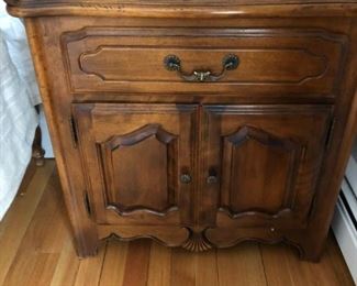 Ethan Allen Legacy end tables (2)