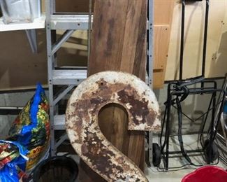 Ironing board, Antique "S"